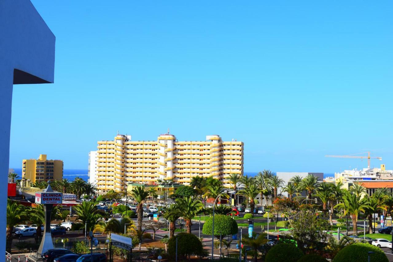 شقة Sunny Summerland Los Cristianos, Ap With City And Ocean View لوس كريستيانوس المظهر الخارجي الصورة